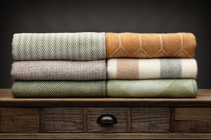 Best Blankets & Throws to Cozy Up Your Space
